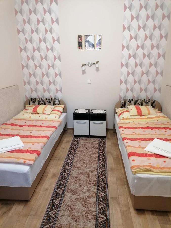 Hajdúszoboszló Kaktuszvirag Apartmanhaz מראה חיצוני תמונה