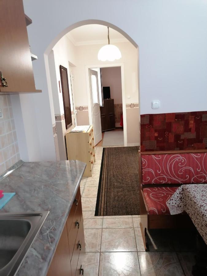 Hajdúszoboszló Kaktuszvirag Apartmanhaz מראה חיצוני תמונה